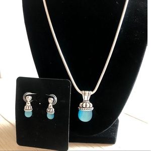 3/$20 NECKLACE & EARRING SET /SILVER & TURQUOISE